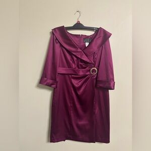 Alex Evenings Wine Satin Rhinestone Neck Mother Of The Bride Dress Size 12P